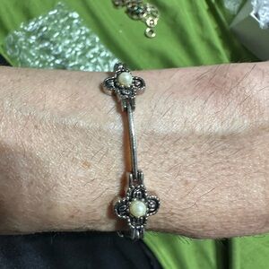 Vintage Silver Tone Faux Pearls Bracelet 7”